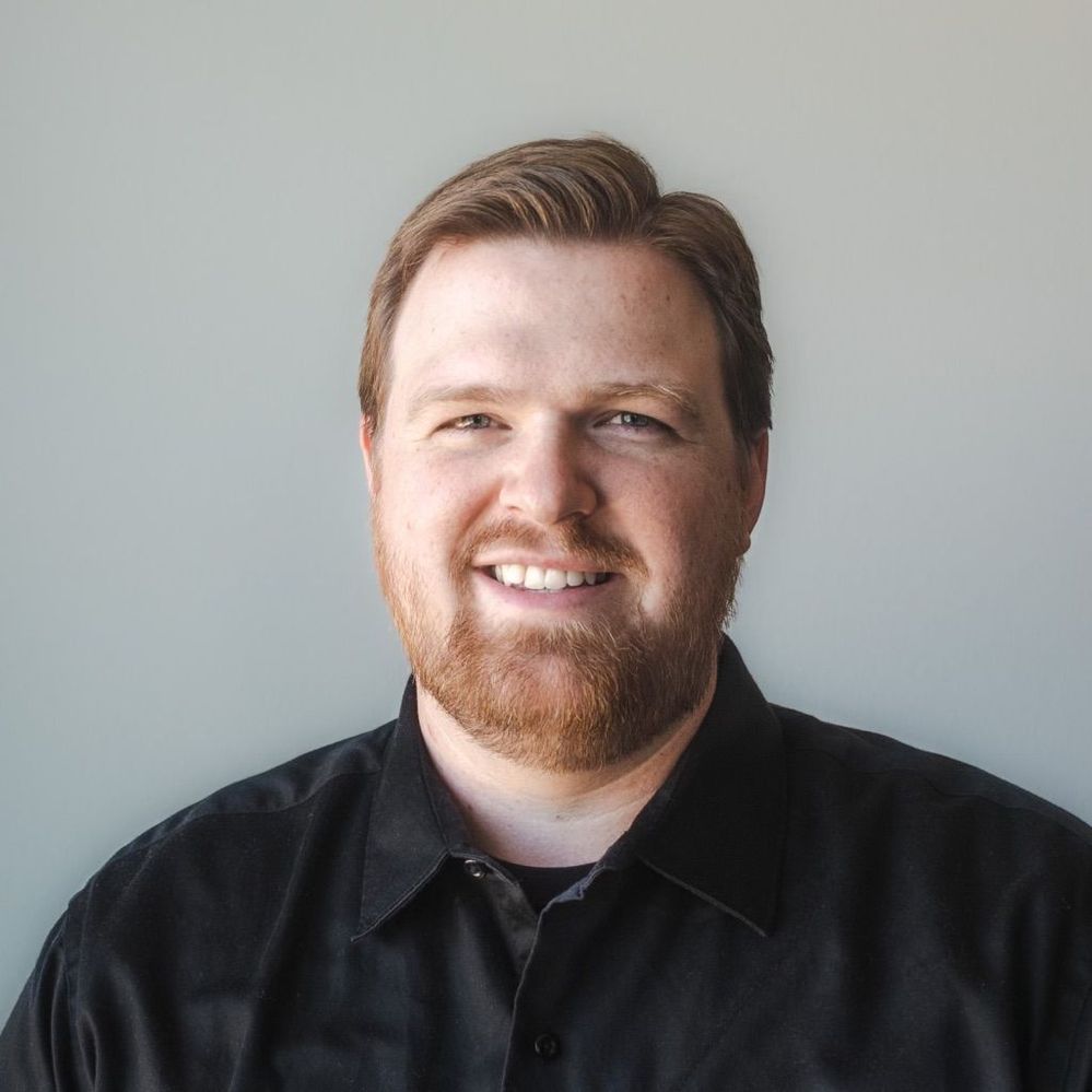 Headshot (New) SQ.jpg